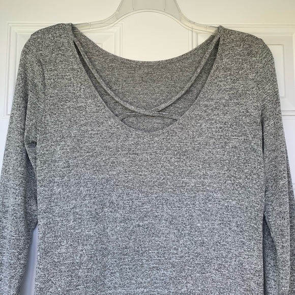 Gap Lightweight Cross Back Sweater - size Small - Picture 2 of 5